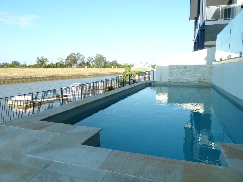 34 Harbourvue Court, Hope Island QLD 4212