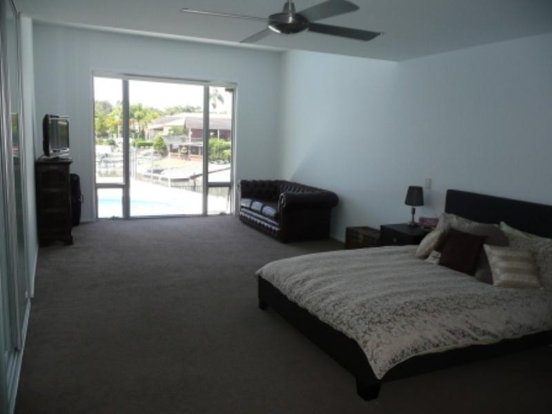 68 Boomerang Crescent, Sorrento QLD 4217