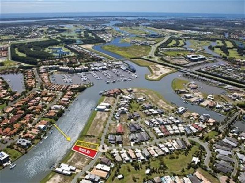 2607 Gracemere Circuit, Hope Island QLD 4212