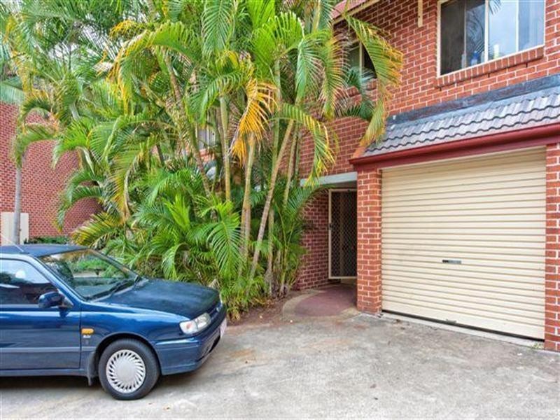 100 Racecourse Drive, Surfers Paradise QLD 4217