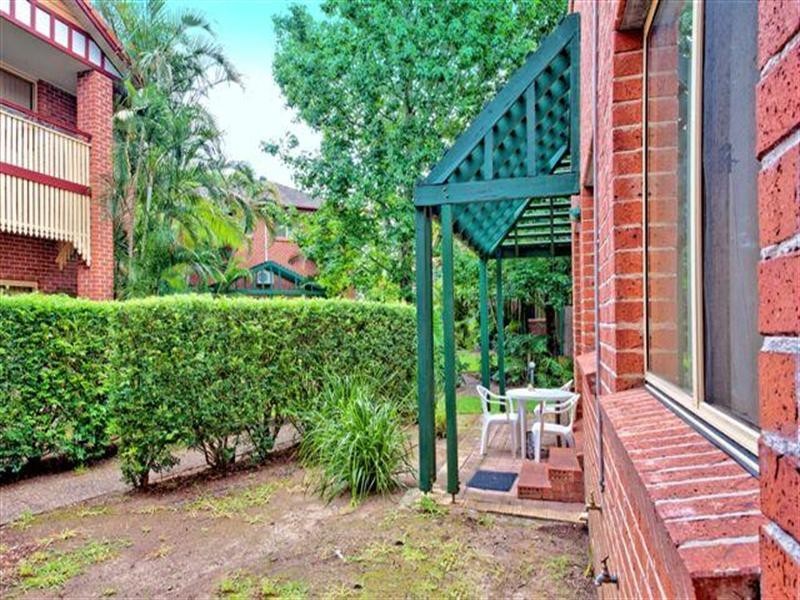 100 Racecourse Drive, Surfers Paradise QLD 4217