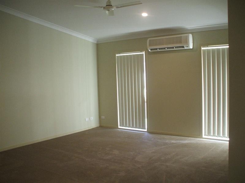 6 Purlingbrook Street, Upper Coomera QLD 4209