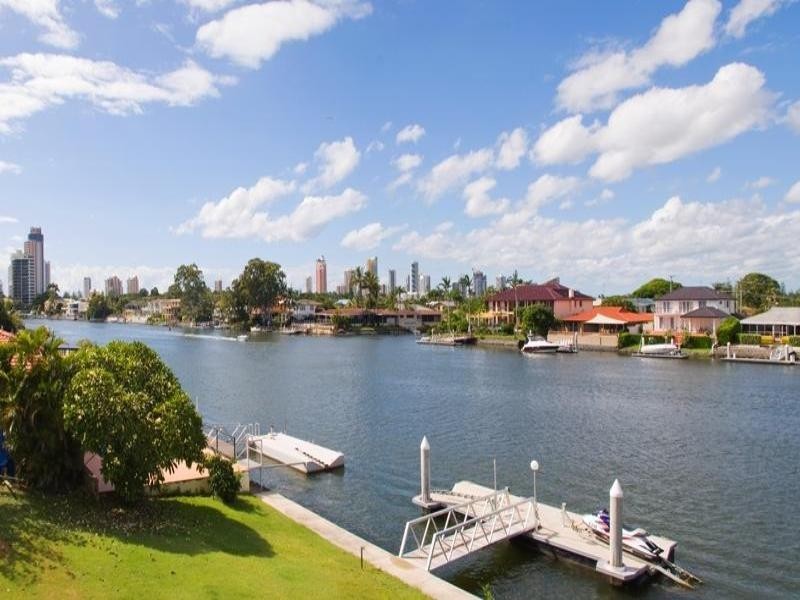 Isle Of Capri QLD 4217