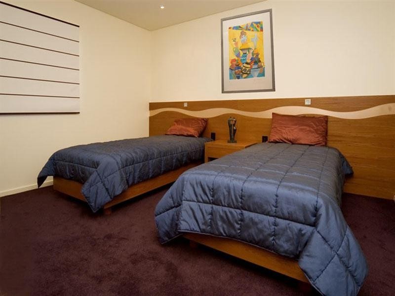 7358 Marine Drive East, Sanctuary Cove QLD 4212