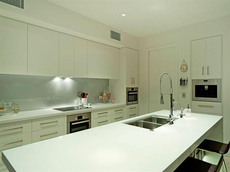 2258 Banksia Lakes Drive, Sanctuary Cove QLD 4212