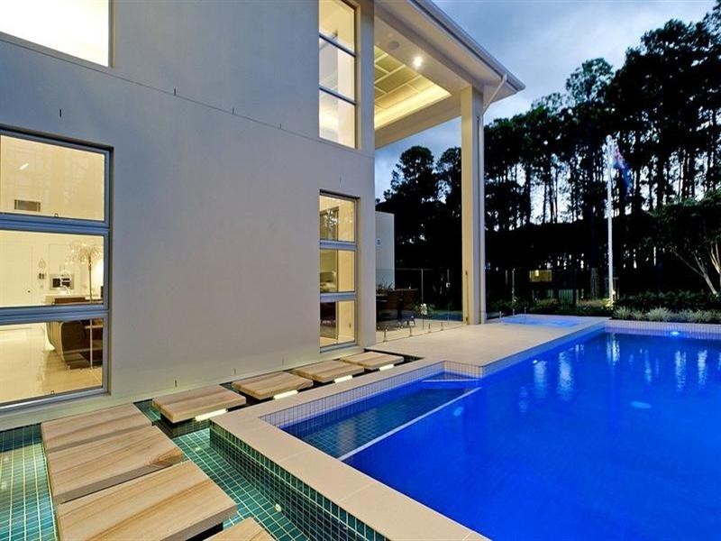 2258 Banksia Lakes Drive, Sanctuary Cove QLD 4212