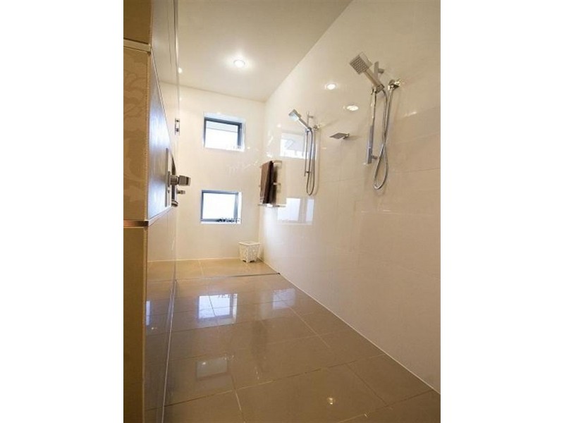 2256 Banksia Lakes Drive, Sanctuary Cove QLD 4212