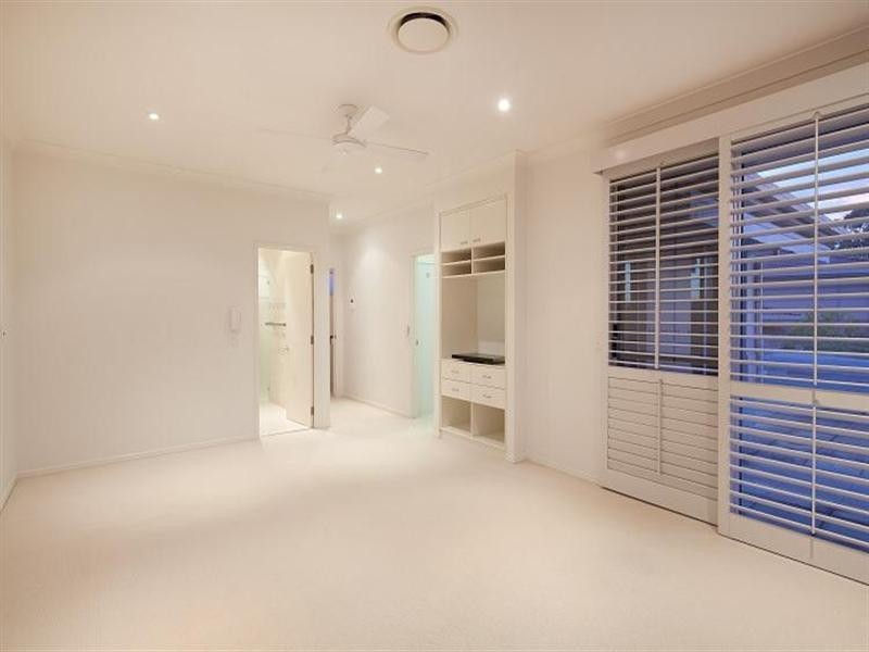 Sanctuary Cove QLD 4212