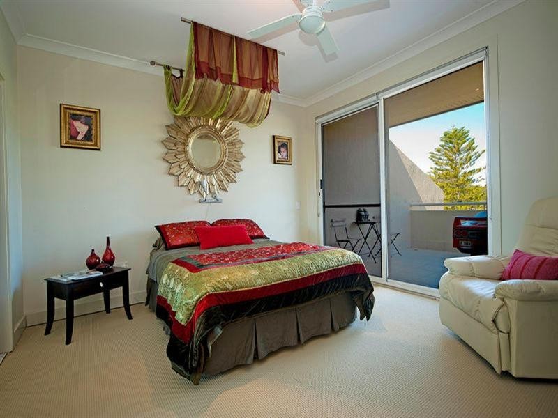 5334 Marine Drive North -, Sanctuary Cove QLD 4212