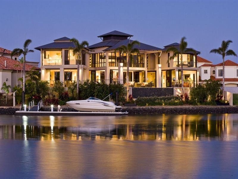 8082 Riverside Drive, Sanctuary Cove QLD 4212