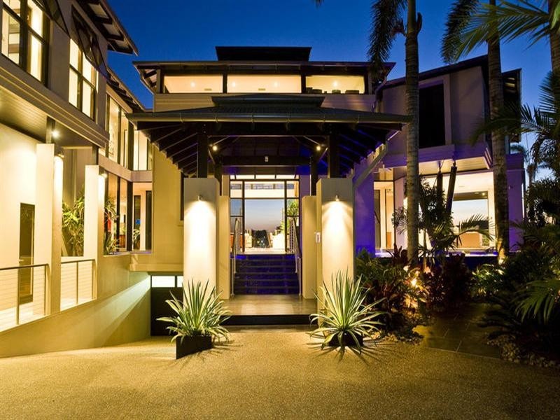 8082 Riverside Drive, Sanctuary Cove QLD 4212