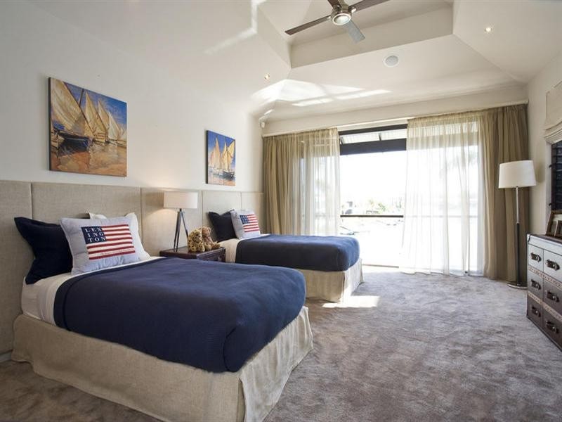 8082 Riverside Drive, Sanctuary Cove QLD 4212