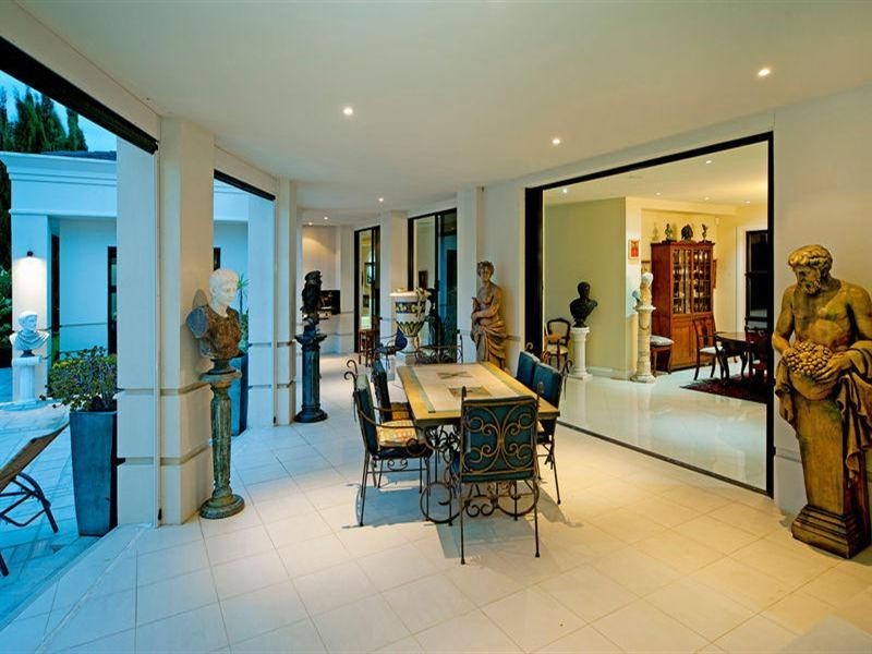 7105 Riverview Crescent, Sanctuary Cove QLD 4212