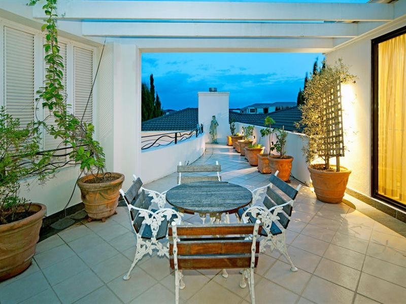 7105 Riverview Crescent, Sanctuary Cove QLD 4212