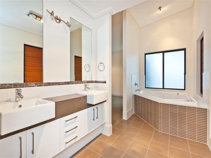 5426 Bay Hill Terrace, Sanctuary Cove QLD 4212