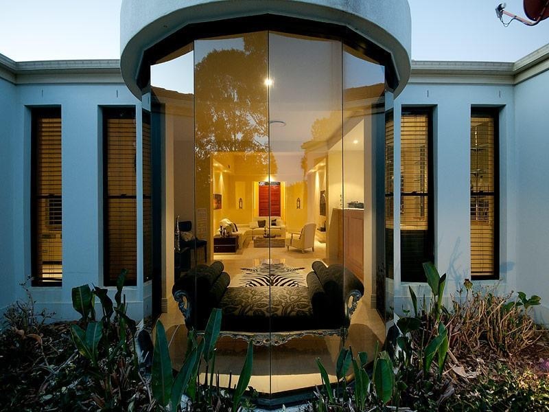 3188 Riverleigh Drive, Hope Island QLD 4212