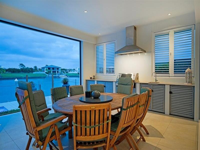 1008 Edgecliff Drive, Sanctuary Cove QLD 4212
