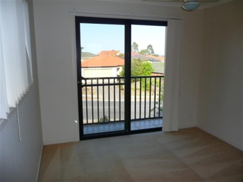 2-46 Riverpark Drive, Nerang QLD 4211