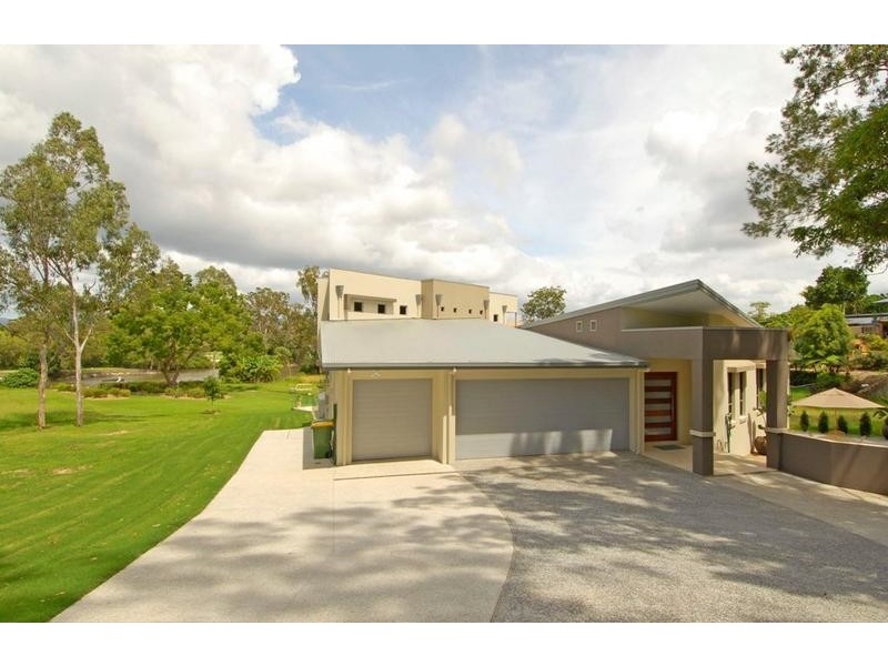 9 Bellara Street, Ashmore QLD 4214