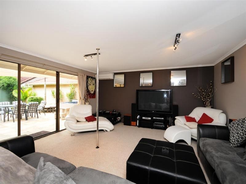 81 Salerno Street, Surfers Paradise QLD 4217