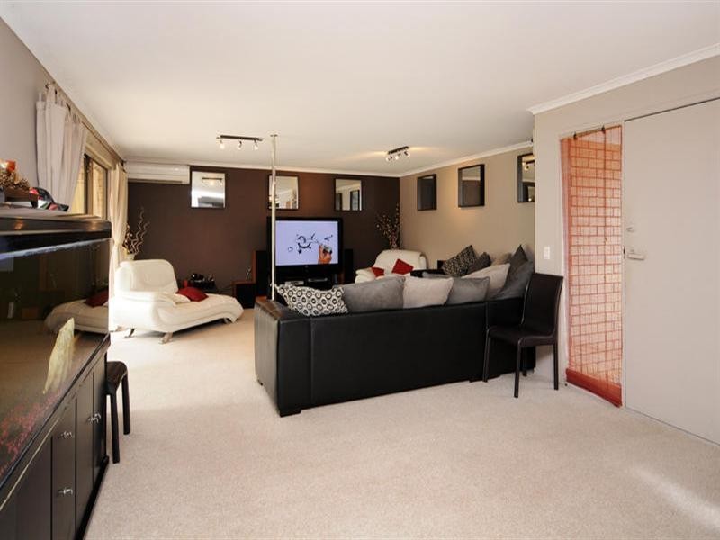 81 Salerno Street, Surfers Paradise QLD 4217