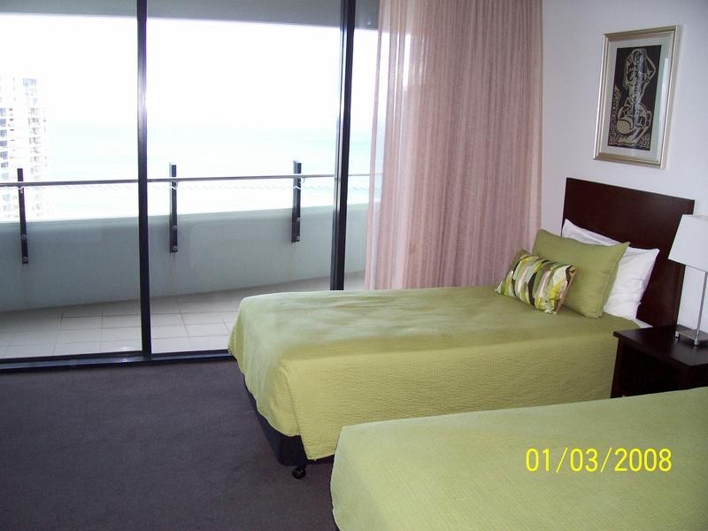 Broadbeach QLD 4218