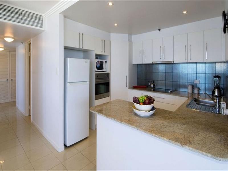 28 Northcliffe Terrace – Longbeach Apartments, Surfers Paradise QLD 4217