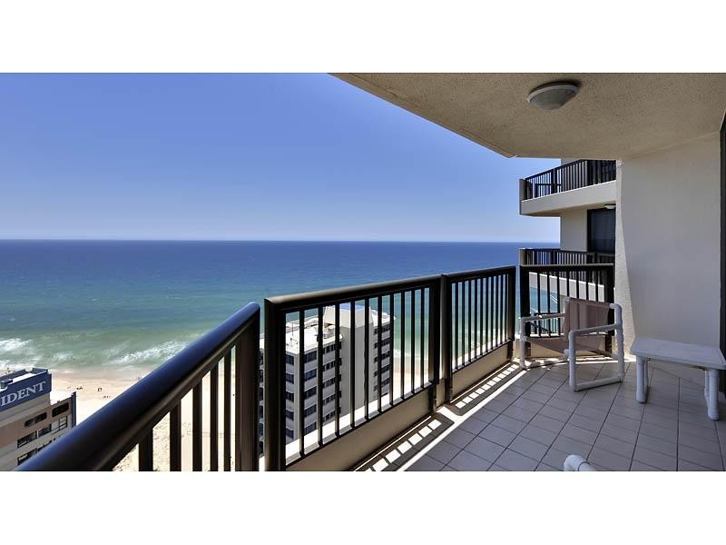 28 Northcliffe Terrace – Longbeach Apartments, Surfers Paradise QLD 4217