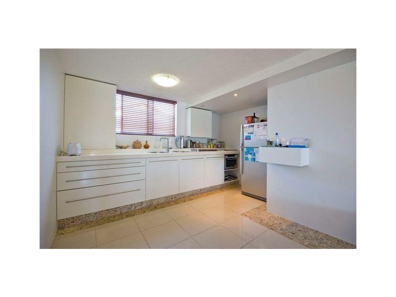 Broadbeach Waters QLD 4218