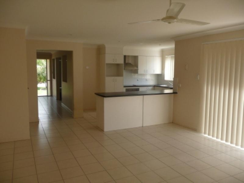 9 Pearse Street, Collingwood Park QLD 4301