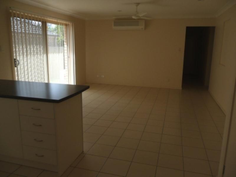 9 Pearse Street, Collingwood Park QLD 4301