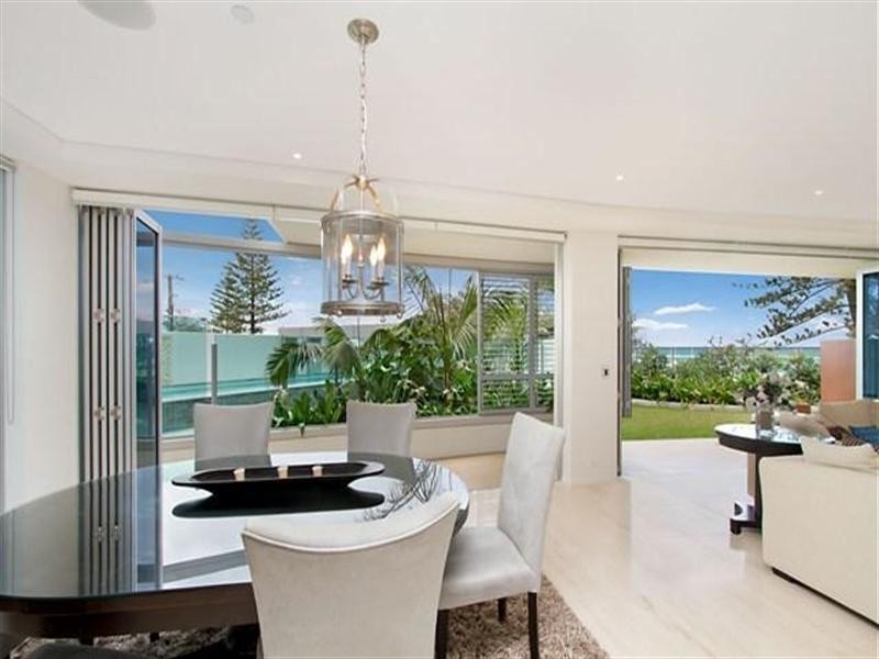 1 Douglas Street, Kirra QLD 4225