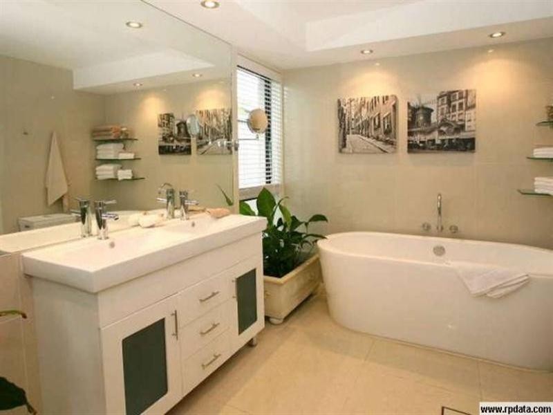 56 Blair Athol Crescent, Sorrento QLD 4217