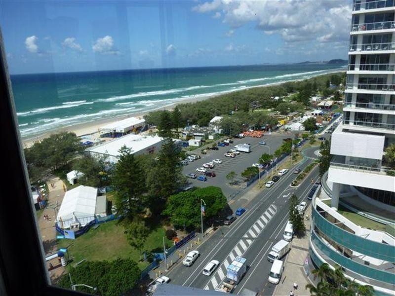 157 Old Burleigh Road, Broadbeach QLD 4218