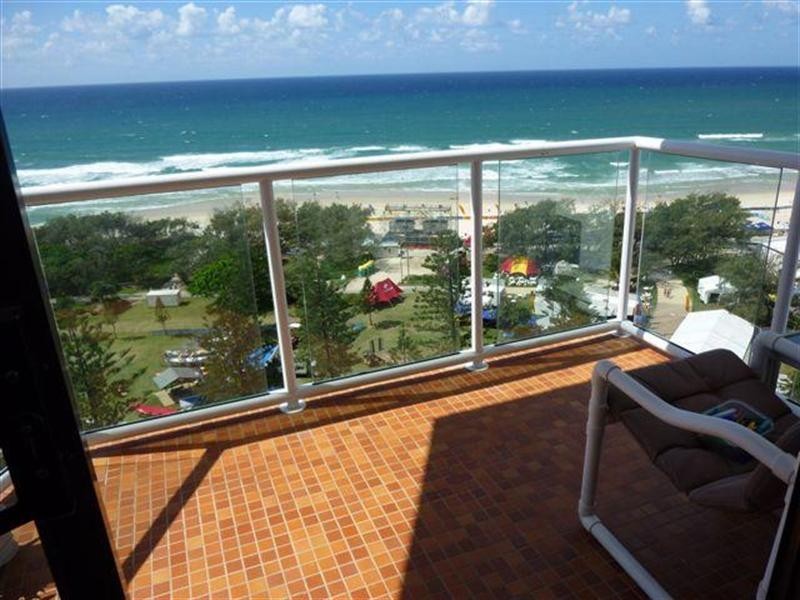 157 Old Burleigh Road, Broadbeach QLD 4218