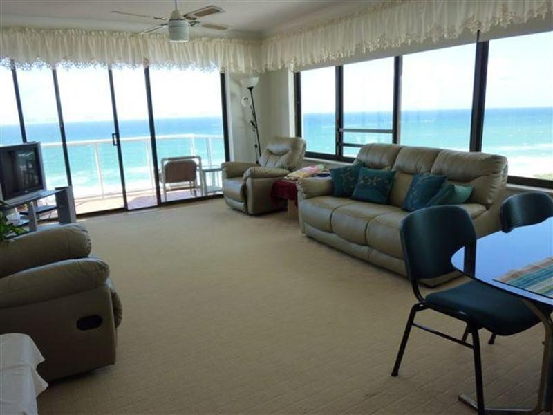 157 Old Burleigh Road, Broadbeach QLD 4218