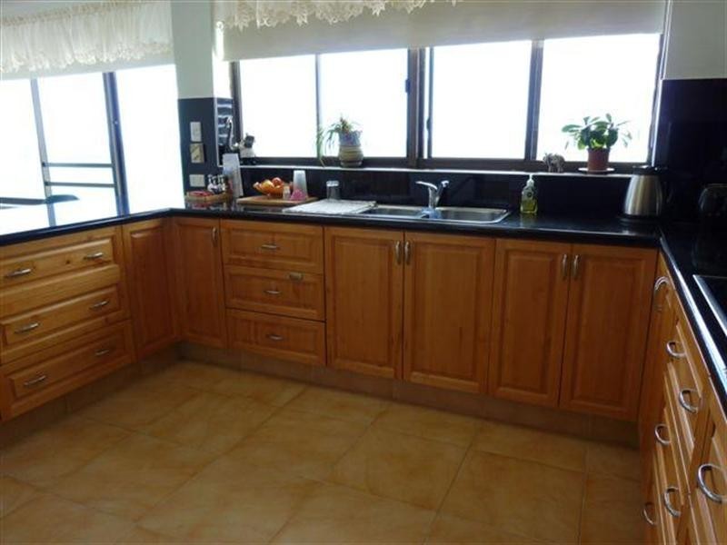 157 Old Burleigh Road, Broadbeach QLD 4218