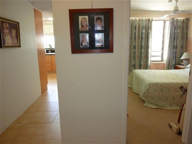 157 Old Burleigh Road, Broadbeach QLD 4218