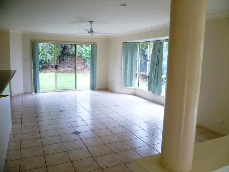 17 Langfield Crescent, Ormeau QLD 4208