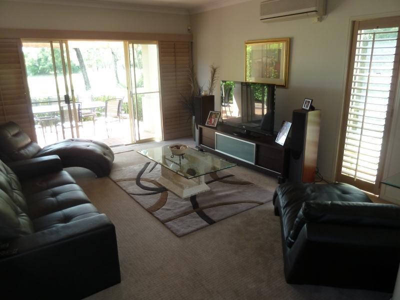 8110 Magnolia Gardens Circuit, Hope Island QLD 4212