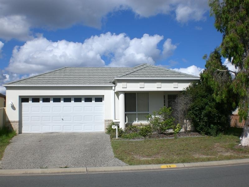 20 Christina Ryan Way, Arundel QLD 4214