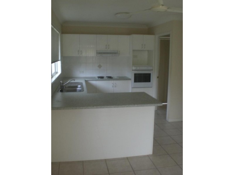 20 Christina Ryan Way, Arundel QLD 4214