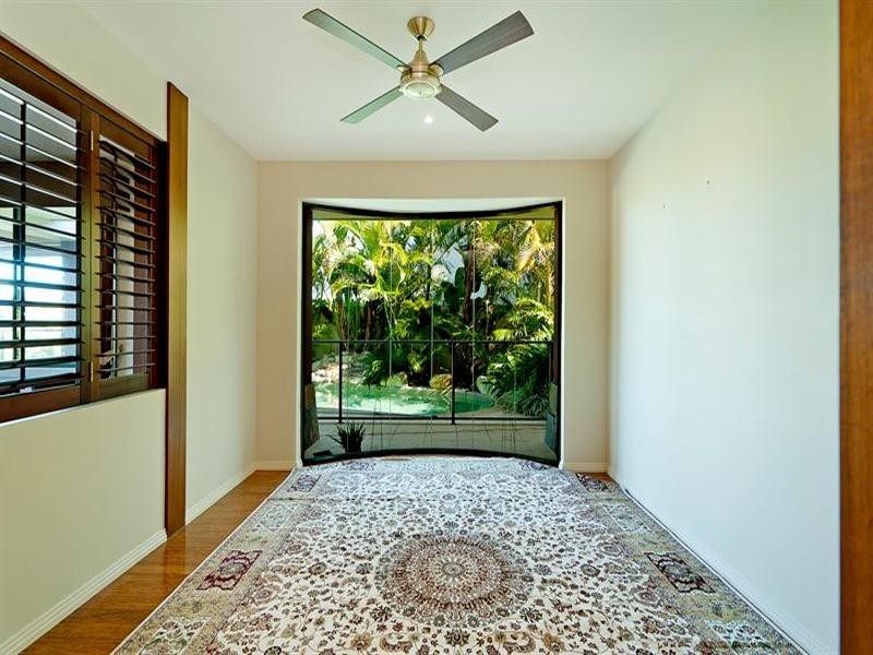 2303 Belmont Circuit East, Hope Island QLD 4212