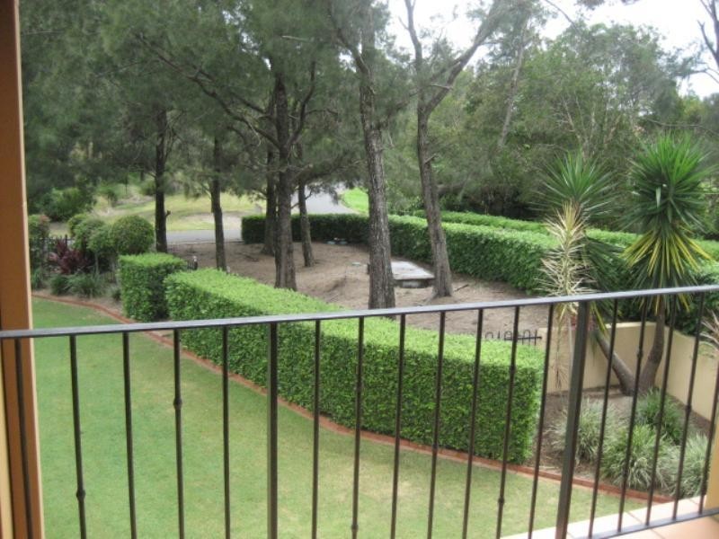 Hope Island QLD 4212