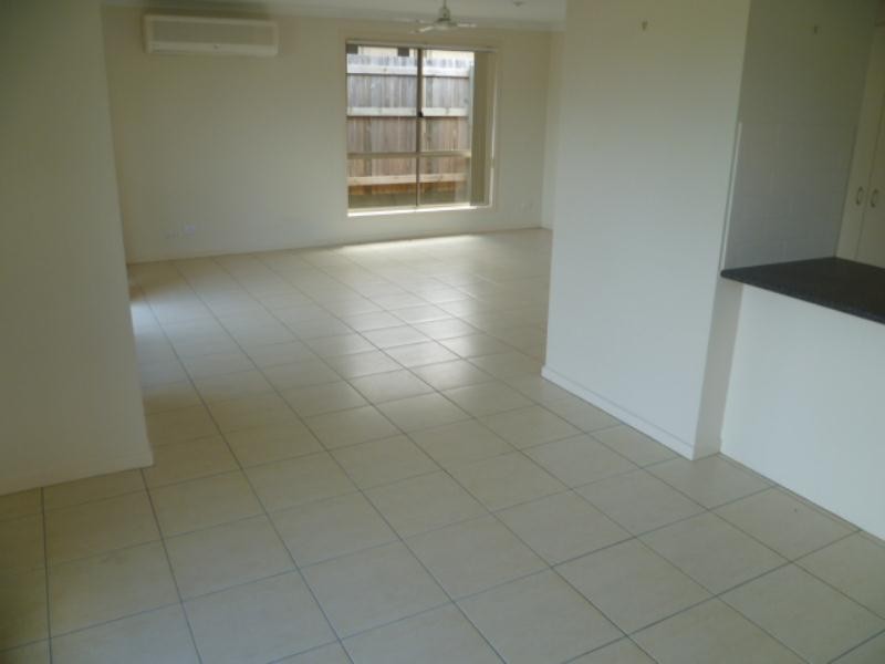 5 Heron Close, Coomera QLD 4209