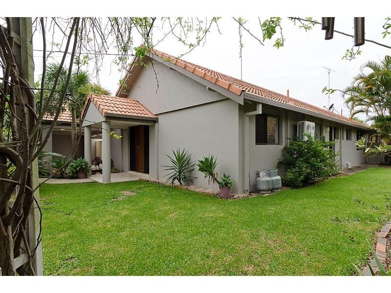 3 Wildwood Court, Surfers Paradise QLD 4217