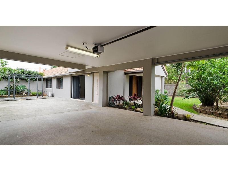 3 Wildwood Court, Surfers Paradise QLD 4217