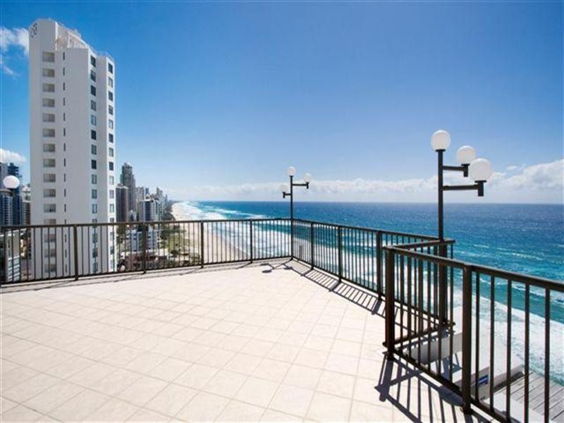 3 Garfield Terrace, Surfers Paradise QLD 4217