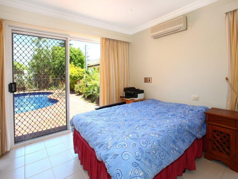 15 Marseille Court, Sorrento QLD 4217