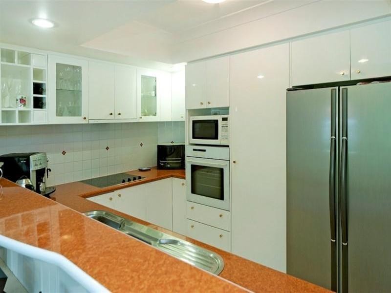 96-60 Caseys Road, Hope Island QLD 4212